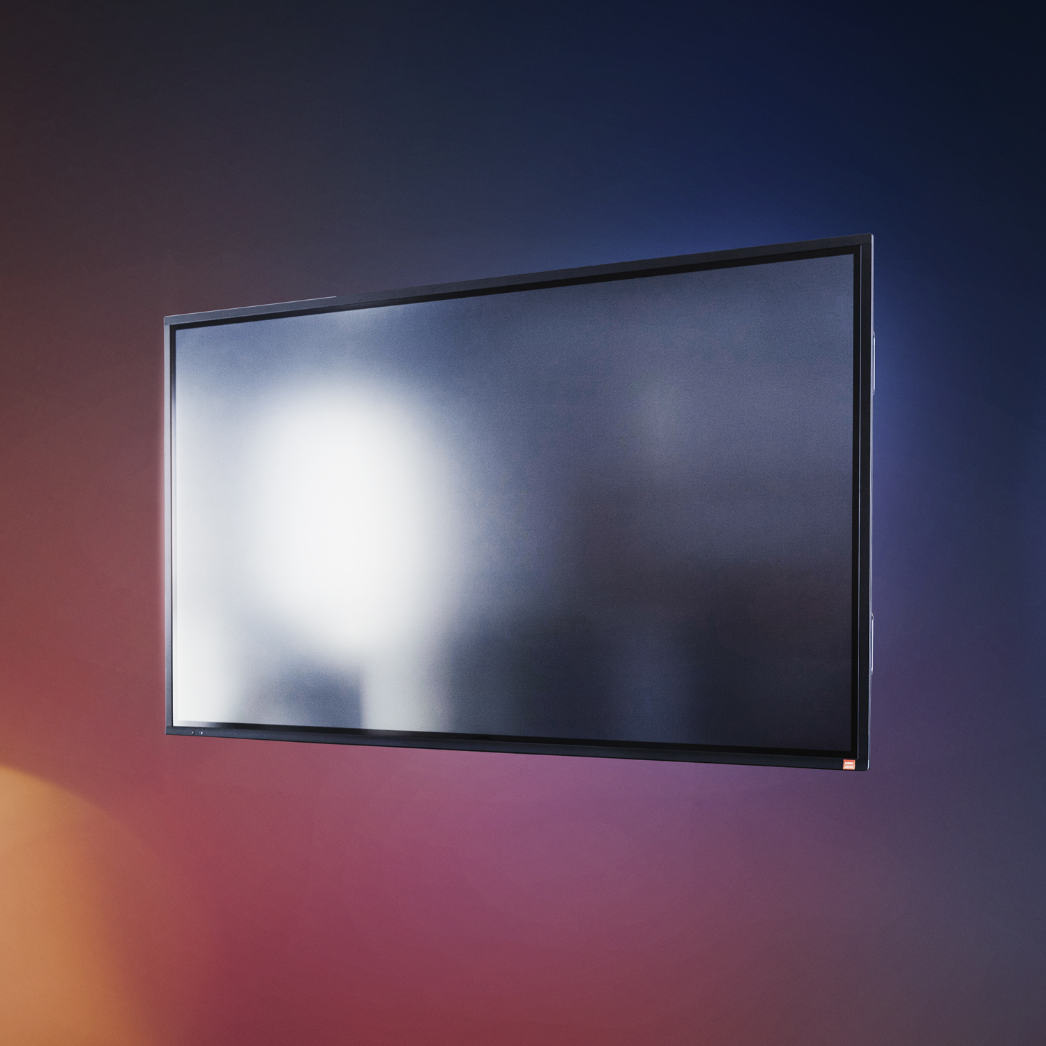 Newline Trutouch 98" LCD Display